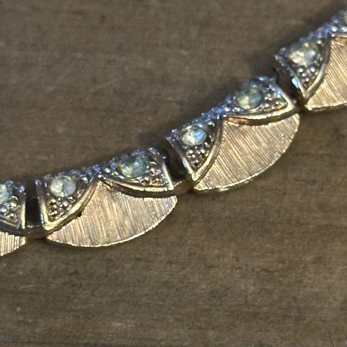 Vintage Vintage rhinestone accent scalloped link necklace Size ONE SIZE - 3 Thumbnail