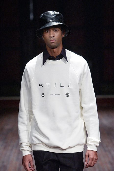 Raf Simons Raf Simons AW03 Cow Leather Bucket Hat Size ONE SIZE - 8 Thumbnail