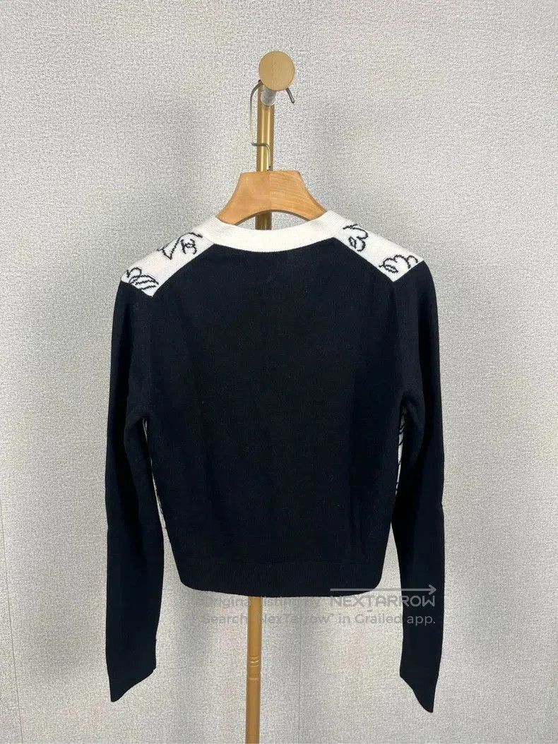Chanel Chanel White Printed Knit Jacket. Size US XS / EU 42 / 0 - 2 Thumbnail
