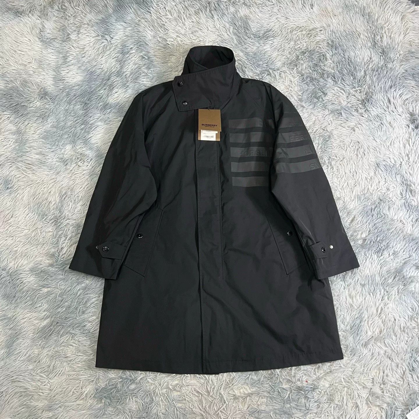 Burberry Burberry Coat Size M Size US M / EU 48-50 / 2 - 1 Thumbnail