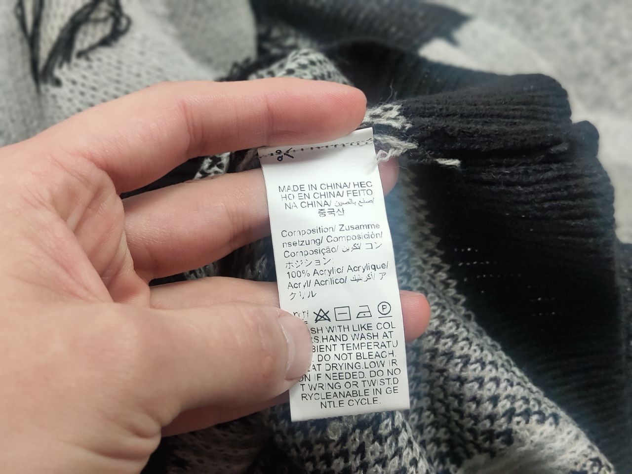 If Six Was Nine Vintage Japan if six was nine Style distressed Knit Sweater Size US M / EU 48-50 / 2 - 13 Thumbnail