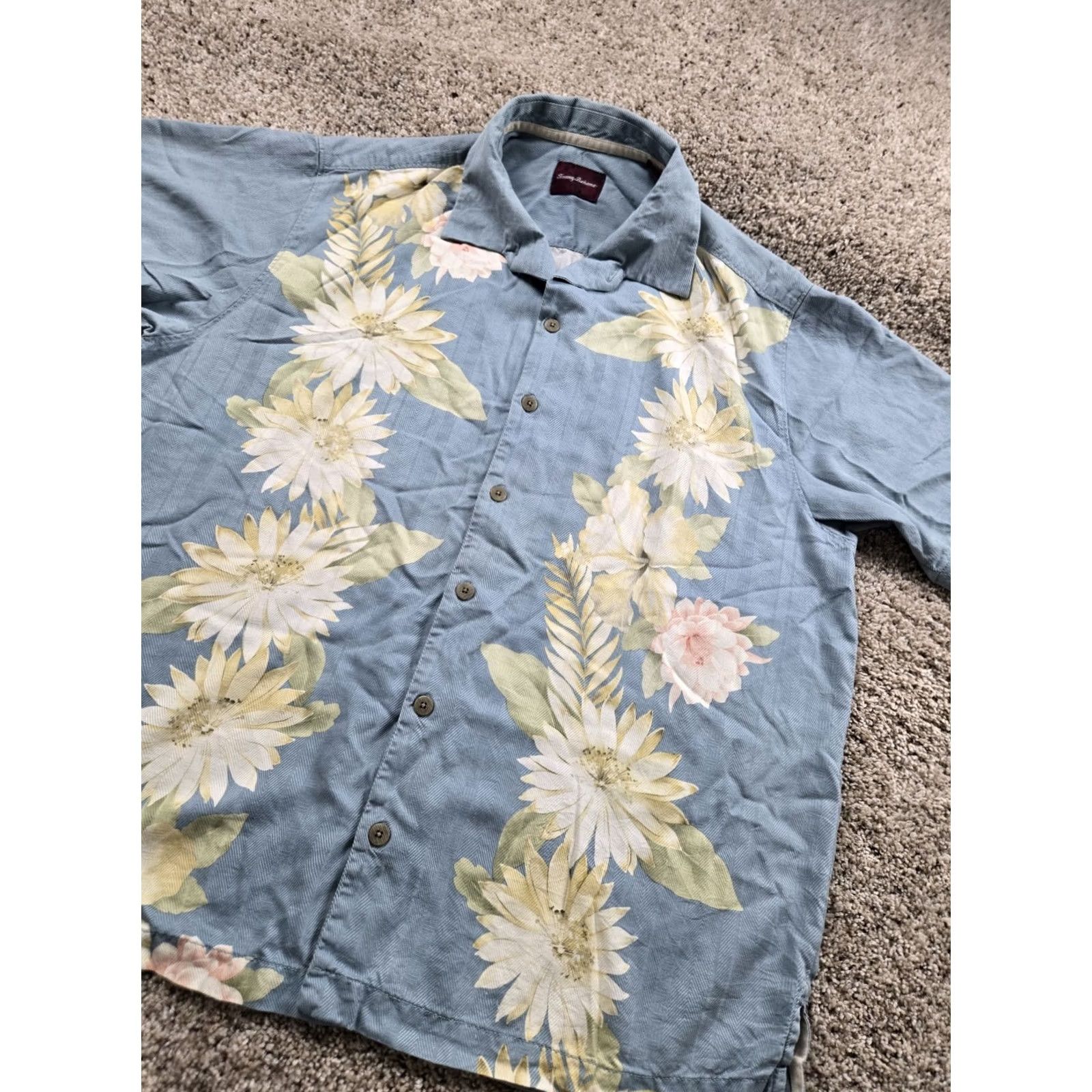 Tommy Bahama Tommy Bahama Shirt Mens XL Blue Silk Hawaiian Floral Button Up Camp Casual Shirt Size US XL / EU 56 / 4 - 2 Thumbnail