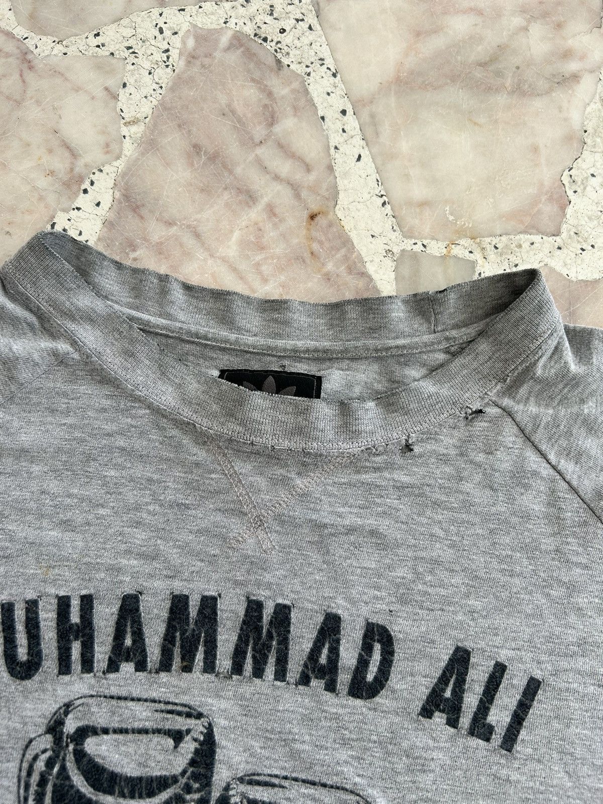 Adidas Adidas Muhammad Ali Vintage Grey Oversize Tshirt Size US XL / EU 56 / 4 - 6 Thumbnail