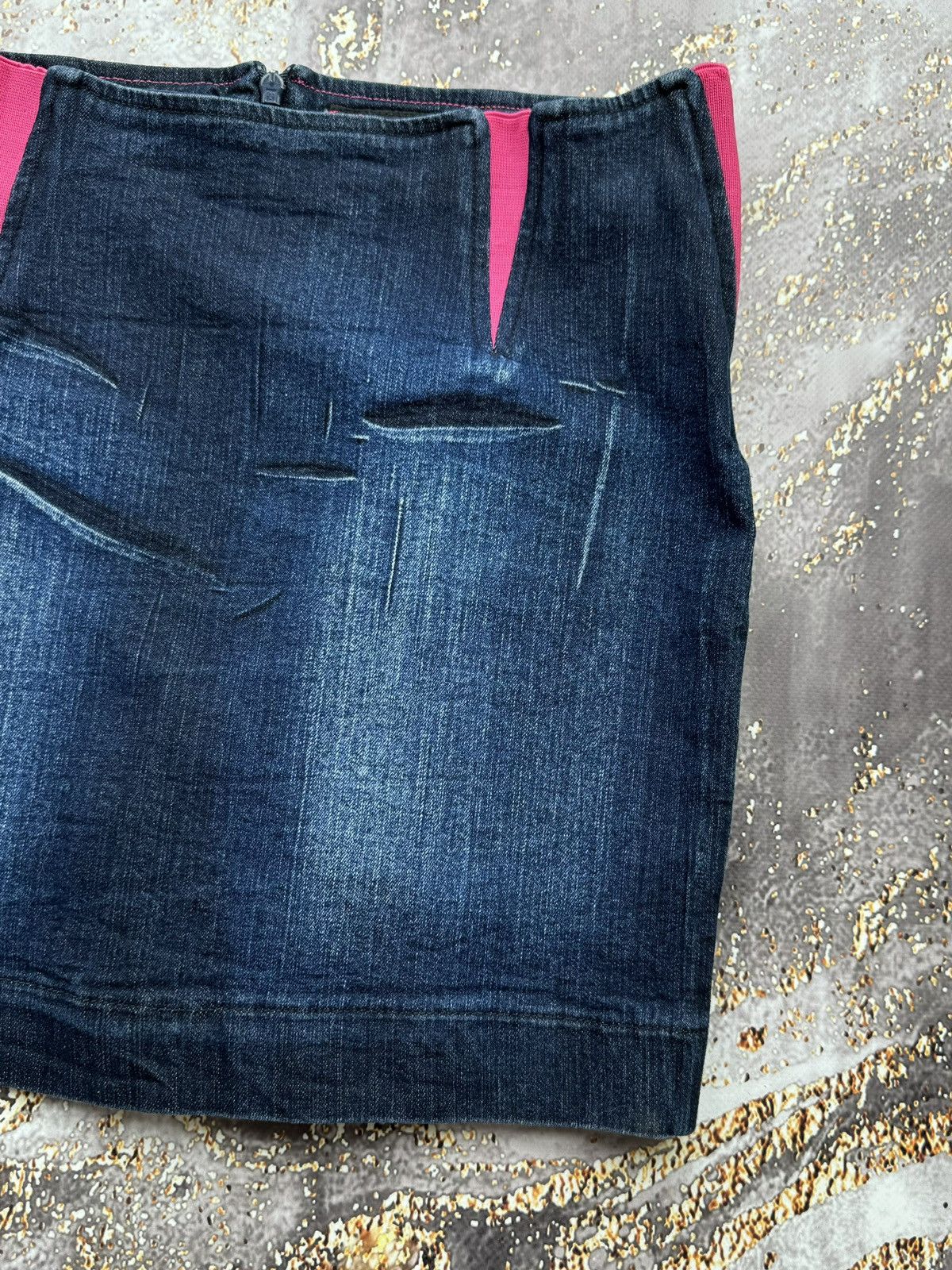 Miss Sixty × Vintage Miss Sixty Luxury Amazing Denim Mini Skirt Size 26" / US 2 / IT 38 - 3 Thumbnail