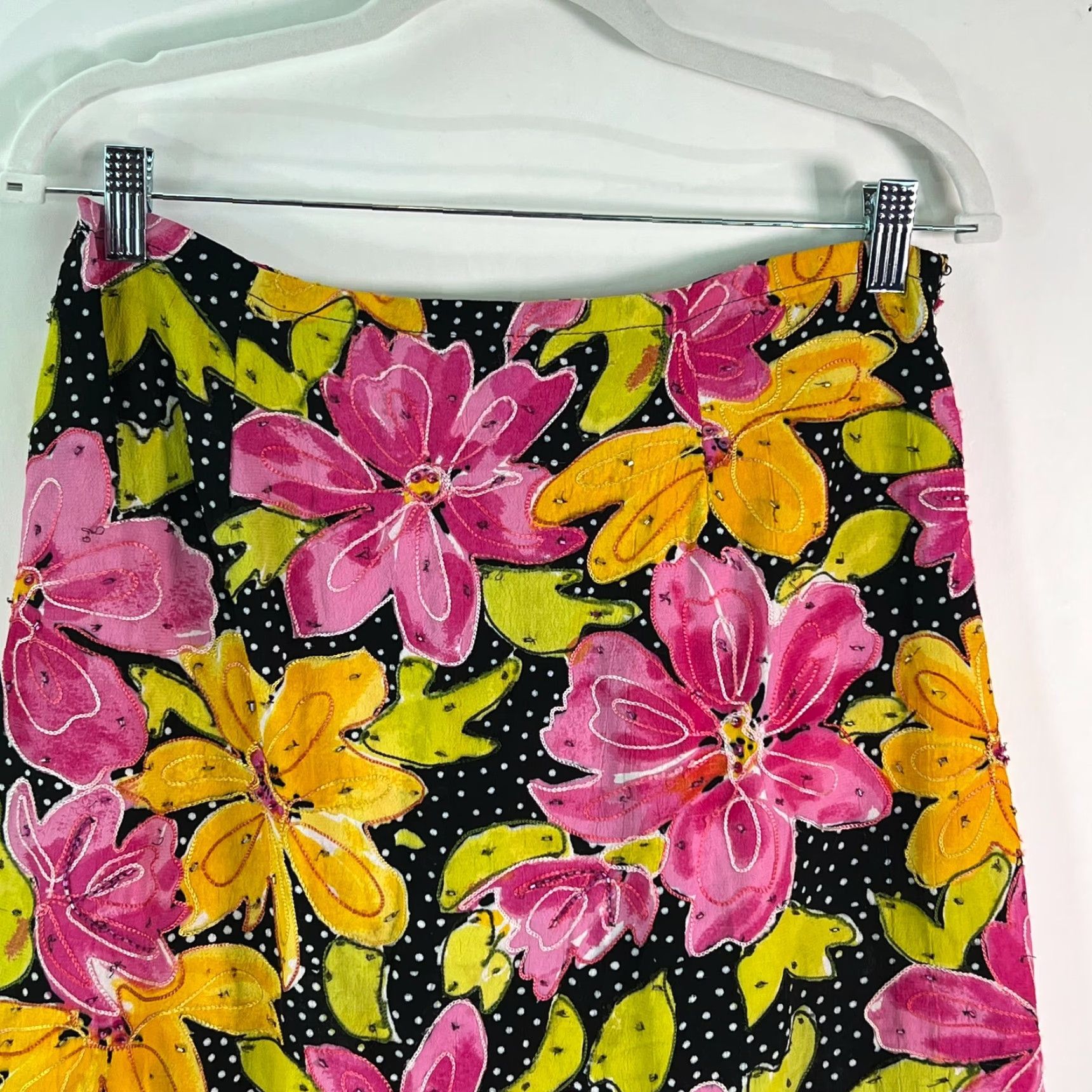 Laura Ashley Laura Ashley Womens A-Line Skirt Size 10 Multicolor Floral Embroidered Beaded Casual Size 32" / US 10 / IT 46 - 3 Thumbnail