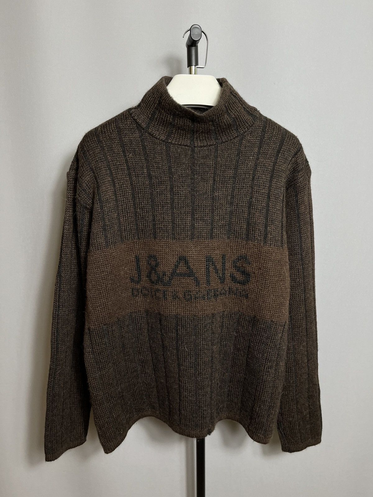 Dolce & Gabbana vintage j&ans dolce gabbana wool mens sweater knit brown Size US L / EU 52-54 / 3 - 1 Thumbnail