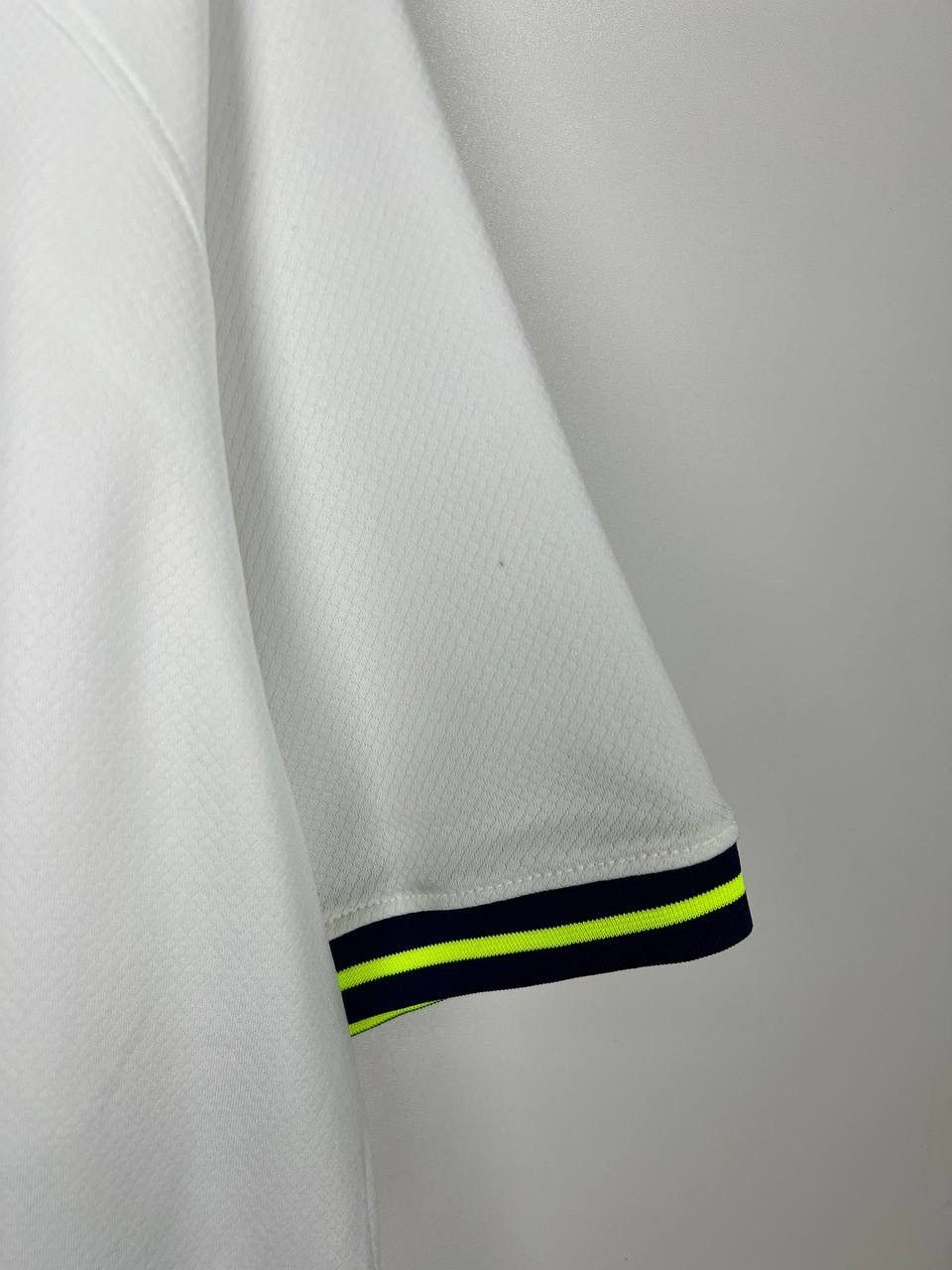 Vintage Tottenham Nike 2022-23 jersey t-shirts size XL Size US XL / EU 56 / 4 - 5 Thumbnail
