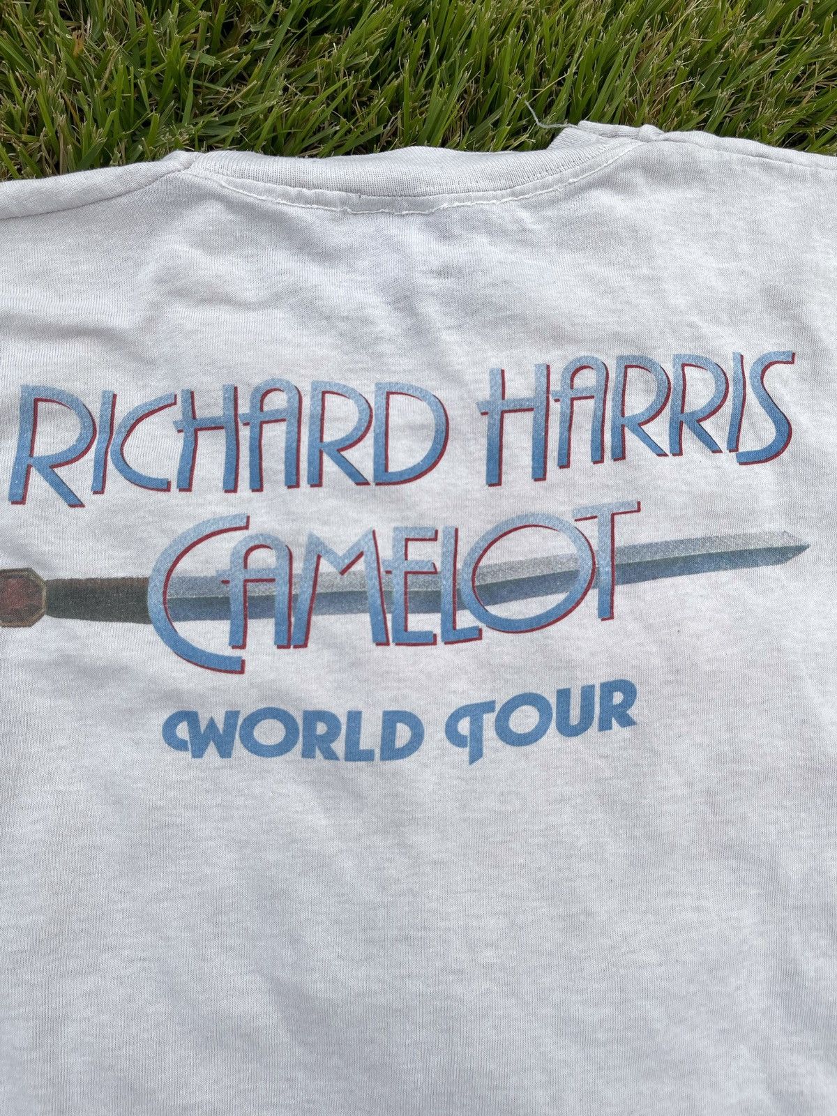 Band Tees × Vintage 1985 Camelot Tour 80’s Vintage Band Movie Shirt Size US L / EU 52-54 / 3 - 5 Thumbnail
