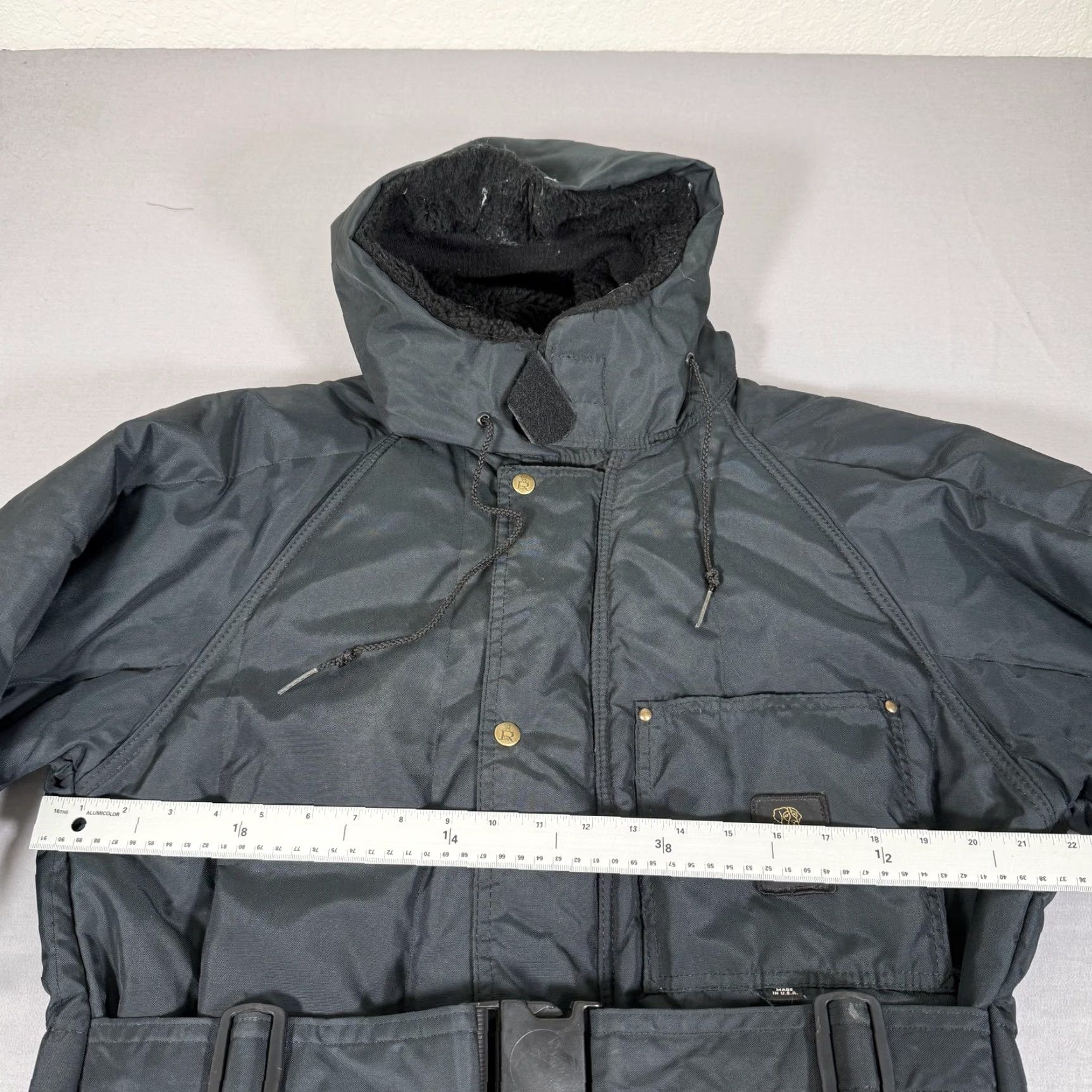 Refrigiwear RefrigiWear Jacket Mens M Black Parka Zip Up Long Coat Insulated Lined Work HoodiePockets Thermal Wind-Resistant Zippered Pockets (Non-Vintage) Size US M / EU 48-50 / 2 - 6 Thumbnail