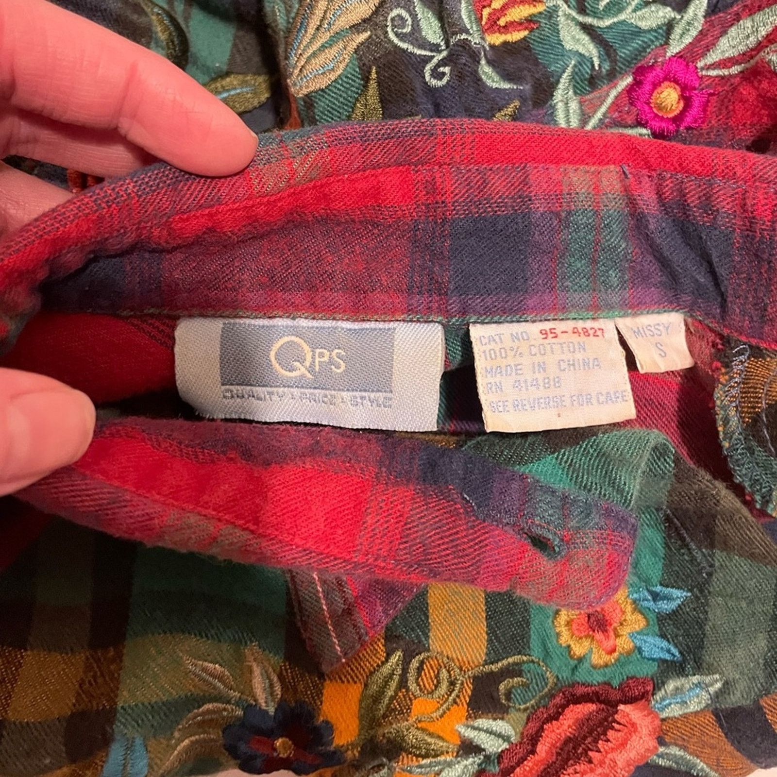 Vintage QPS Brand VTG Flannel Button Down Shirt Floral Embroidery Size S / US 4 / IT 40 - 3 Thumbnail