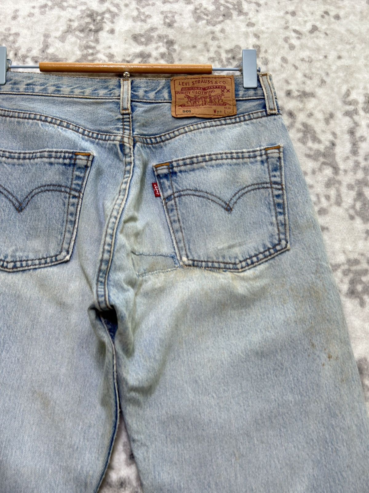Levi's Vintage Levi’s 501 Distressed Knee Rip Patchwork Denim Jeans Size US 27 - 11 Thumbnail