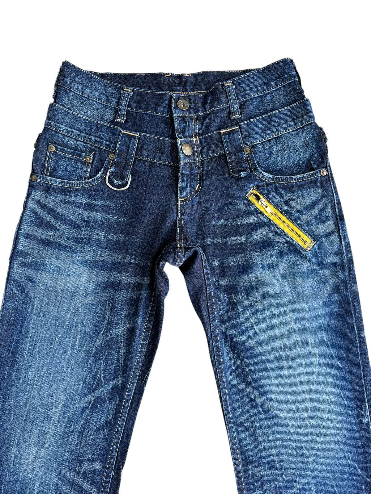 Le Grande Bleu (L.G.B.) × Wrangler ⚡️⚡️Japanese Brand Distressed Wrangler Double Waist Jeans Size US 30 / EU 46 - 6 Thumbnail