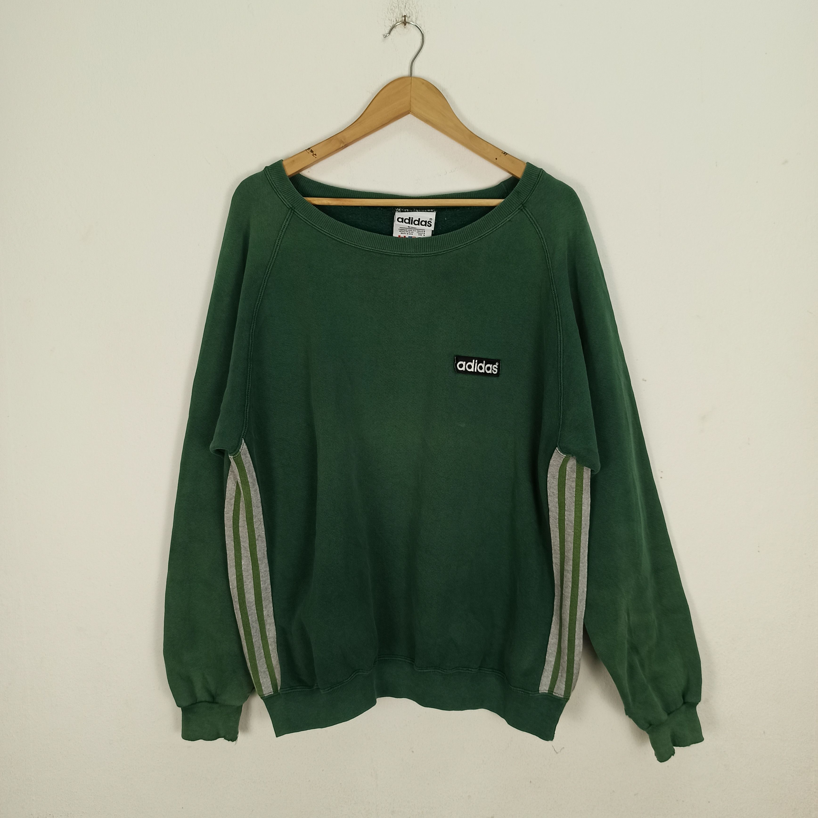 Adidas Vintage Distressed Adidas Sweatshirt Made in Usa Size US L / EU 52-54 / 3 - 1 Thumbnail
