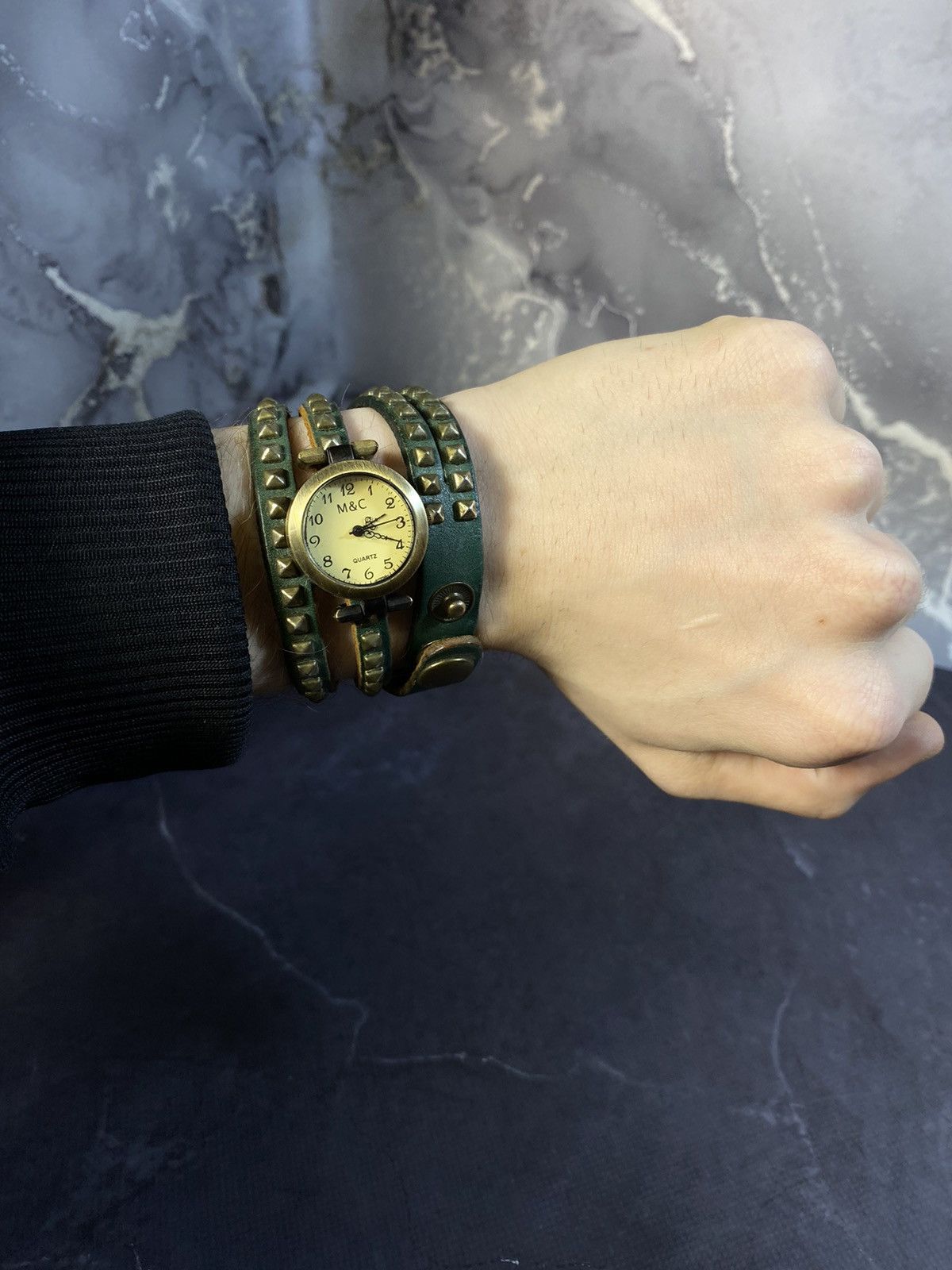 Jewelry × Vintage M&C Dual Wrap Studded Green Leather Watch Japanese Brand Size ONE SIZE - 1 Thumbnail