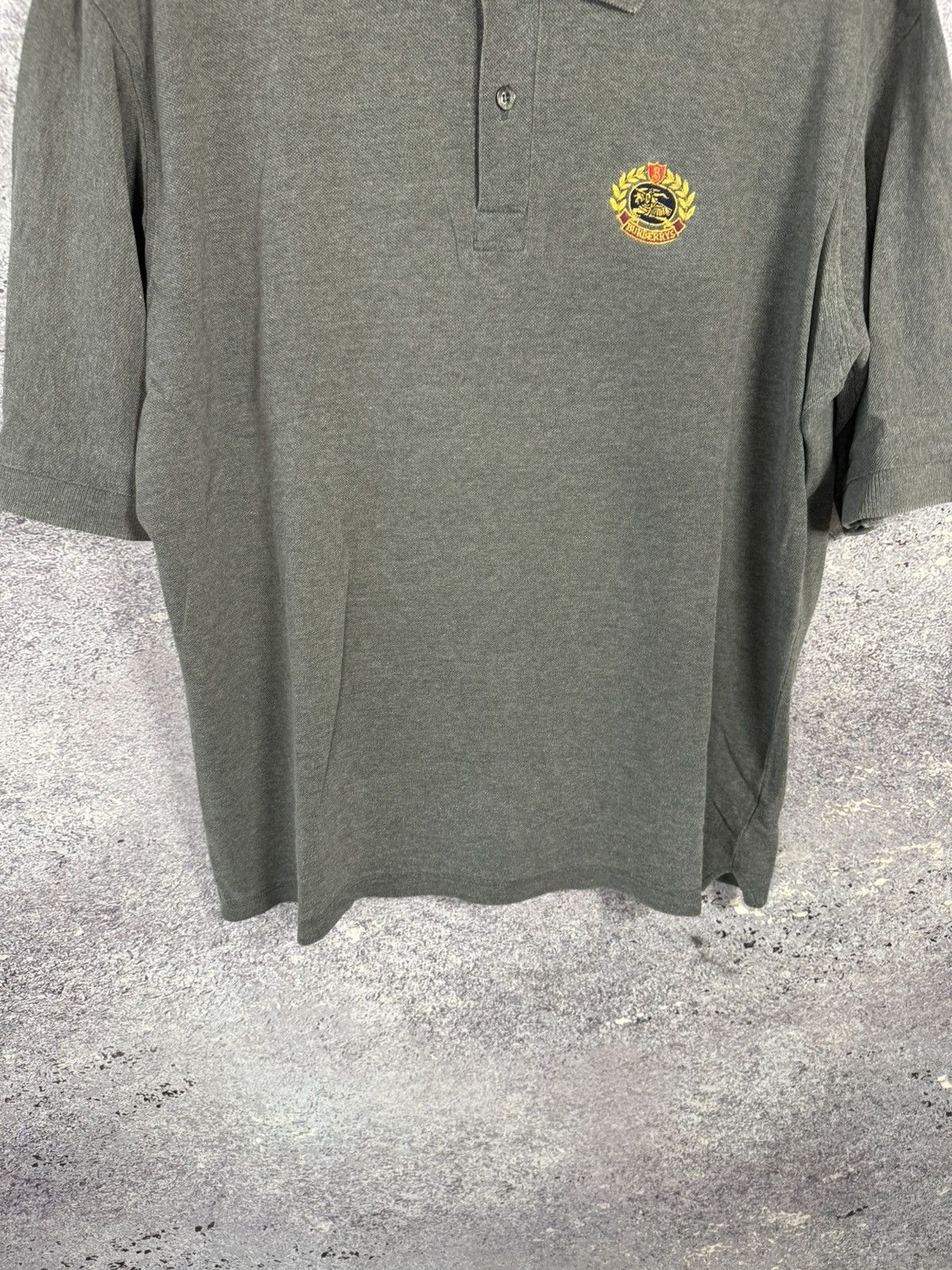 Burberry × Vintage Vintage Burberry Gray polos oldmoney M size Size US M / EU 48-50 / 2 - 4 Thumbnail