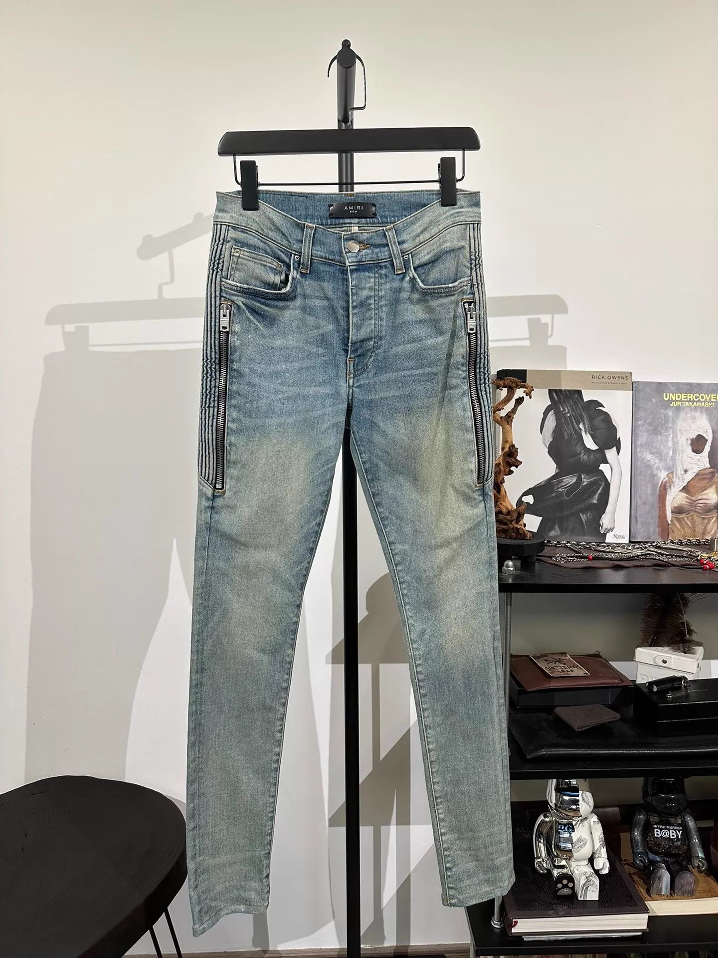 Amiri Amiri Blue Washed Hemmed Denim Pants 29W Size US 29 - 1 Thumbnail