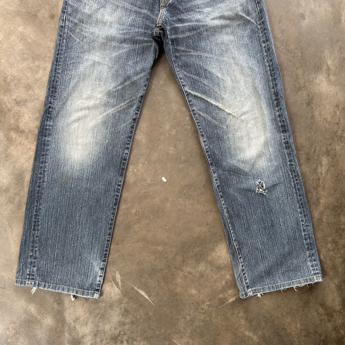 Japanese Brand Vintage Edwin Distressed Faded Denim Jean Pant W34 Size US 34 / EU 50 - 2 Thumbnail