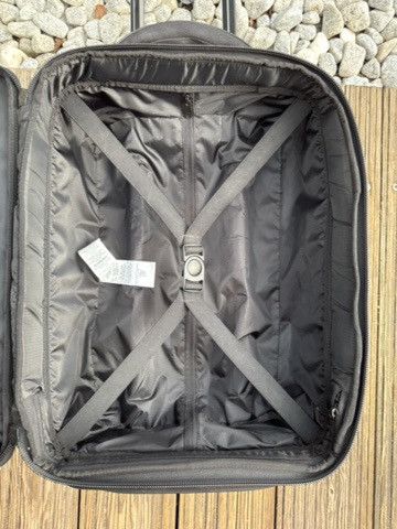 Oakley Oakley bag 26L Rolling Luggage Roller vintage y2k retro Size ONE SIZE - 23 Thumbnail