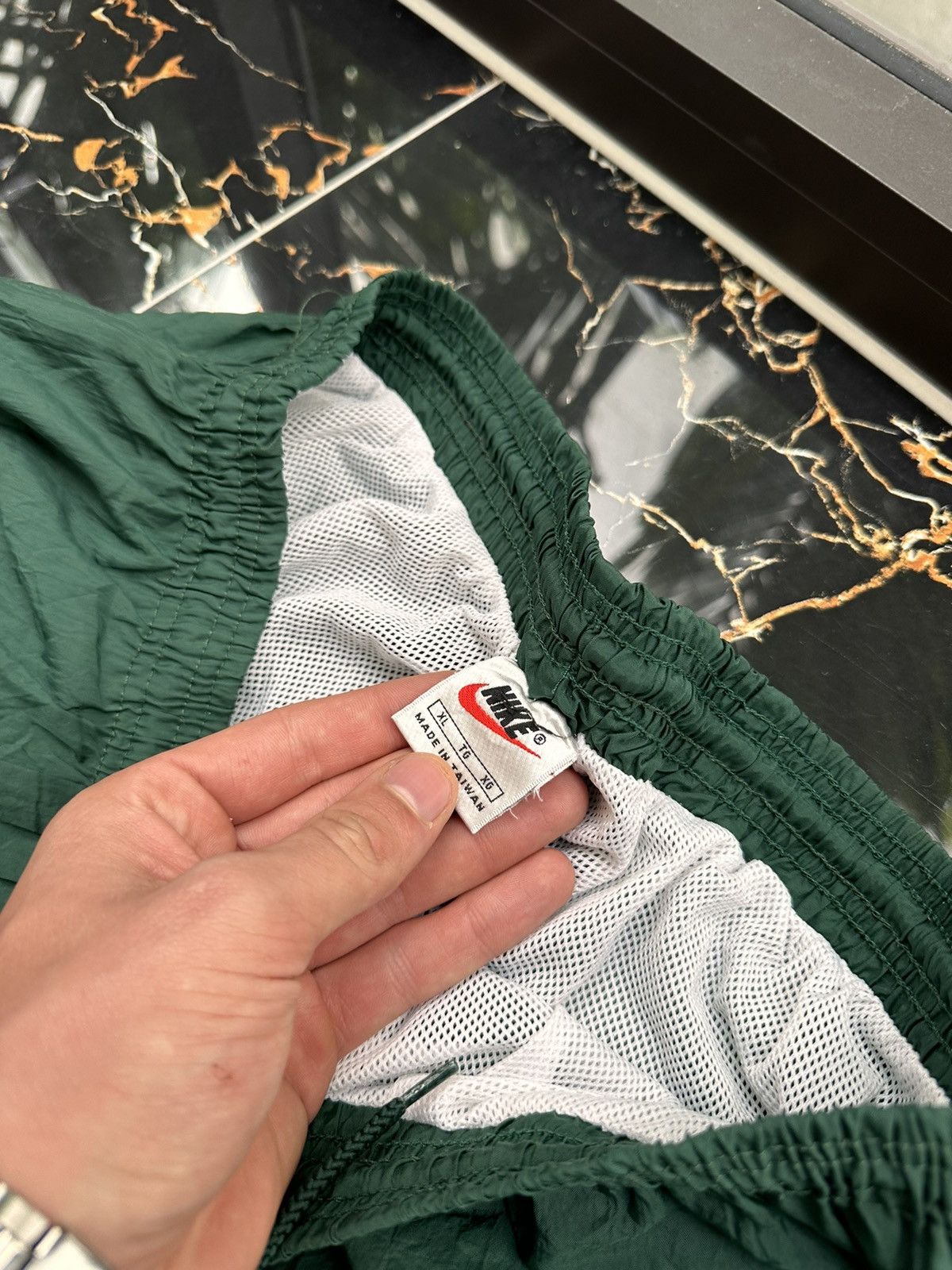 Nike × Vintage 90s NIKE VINTAGE BASIC LOGO STREETWEAR SWEATPANTS Size US 34 / EU 50 - 4 Thumbnail