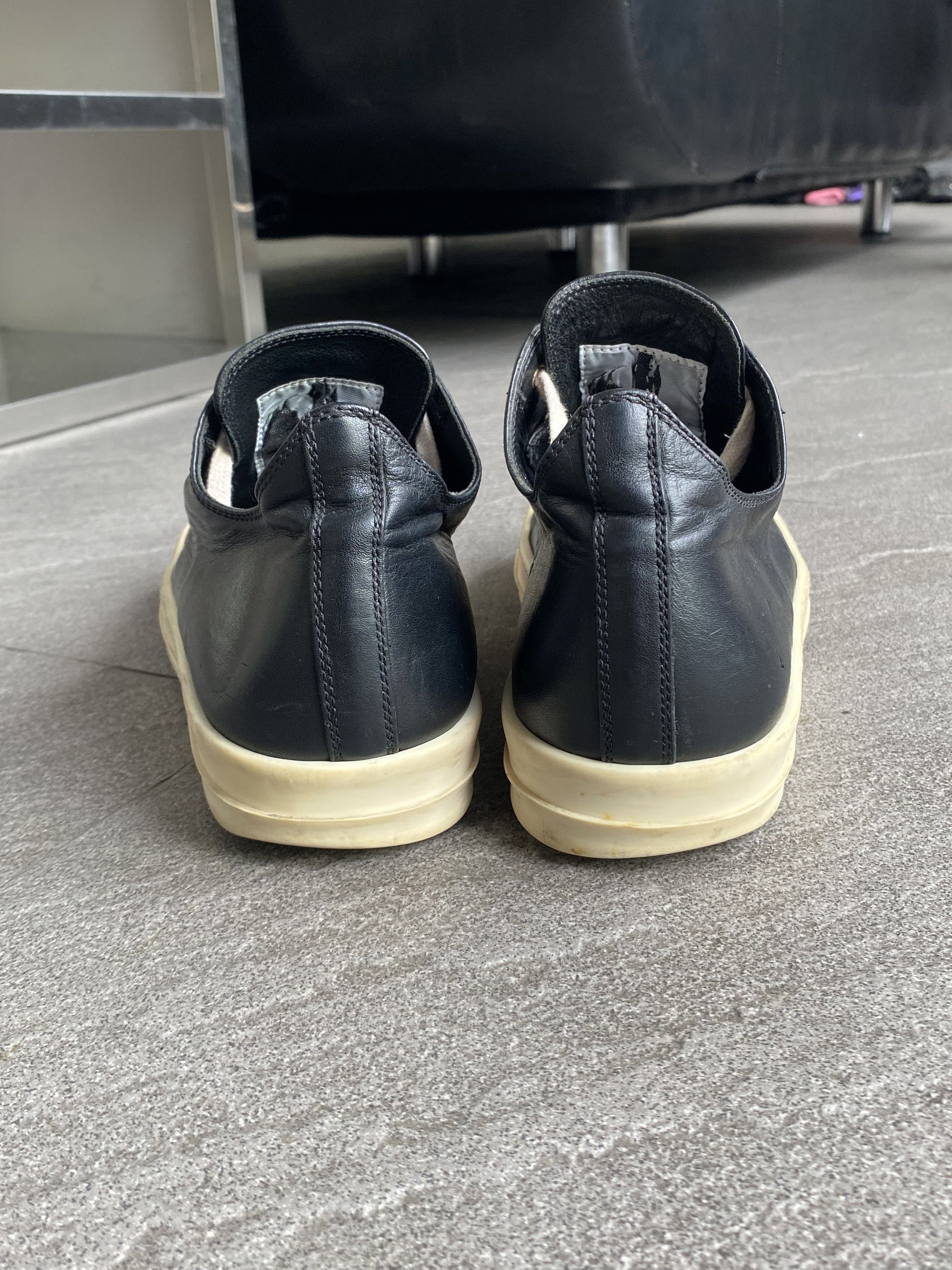 Rick Owens Rick Owens Low Sneaker Black Leather Milk Toe EU40 Size US 7 / EU 40 - 9 Thumbnail