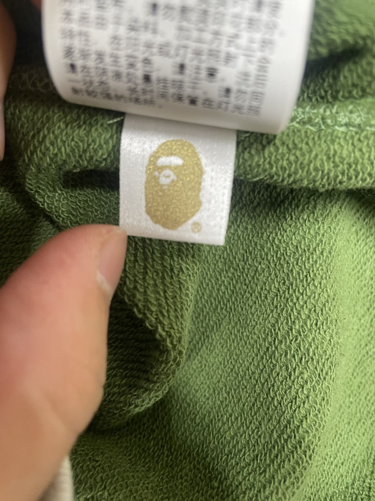Bape BAPE COLLEGE GRADATION S/S SWEAT CREWNECK Size US XXL / EU 58 / 5 - 5 Thumbnail