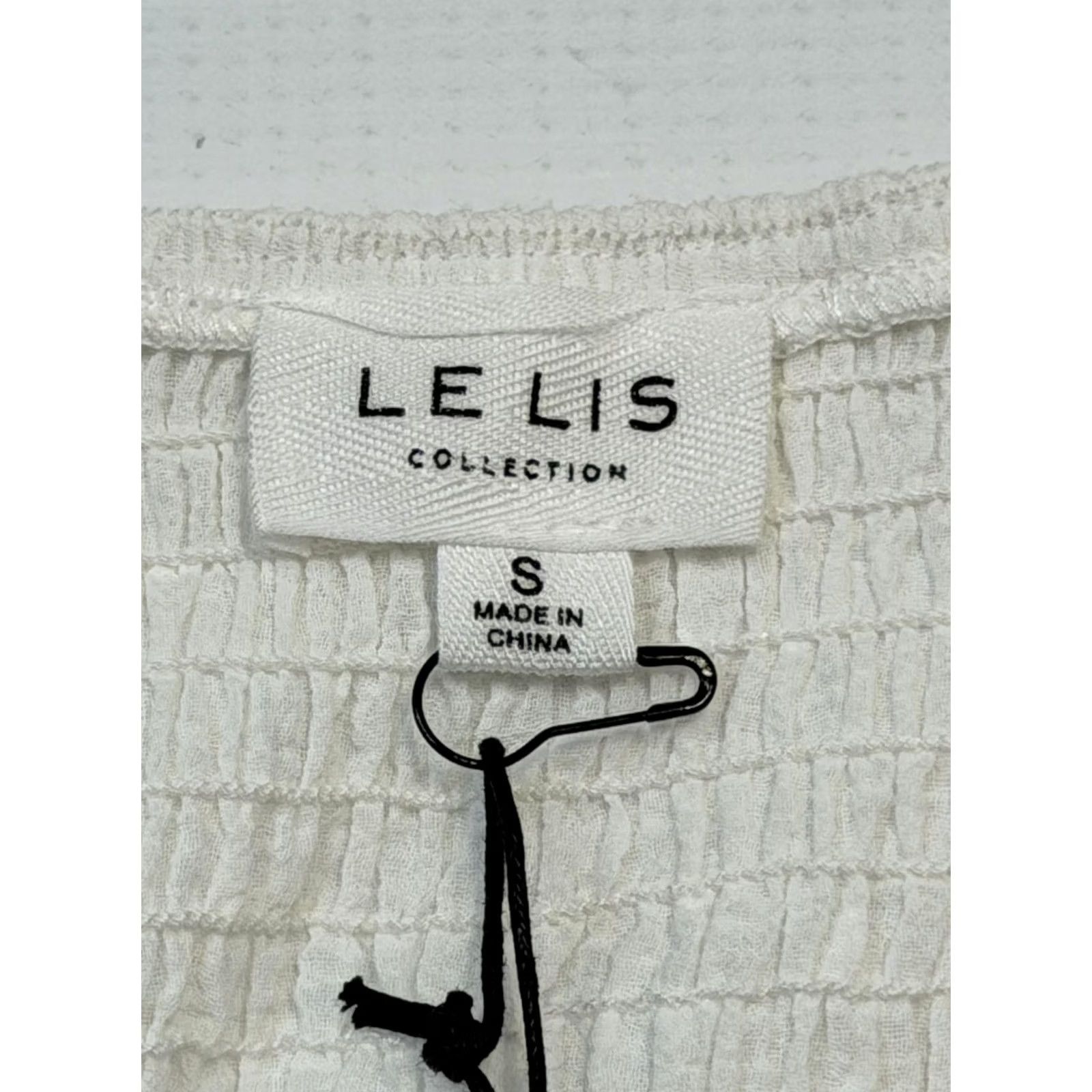 Vintage VINTAGE Le Lis Shirt Womens Smocked Crop Top Long Sleeve 100% Cotton White Small Puff Sleeve Slim Fit Womens Size S / US 4 / IT 40 - 4 Thumbnail