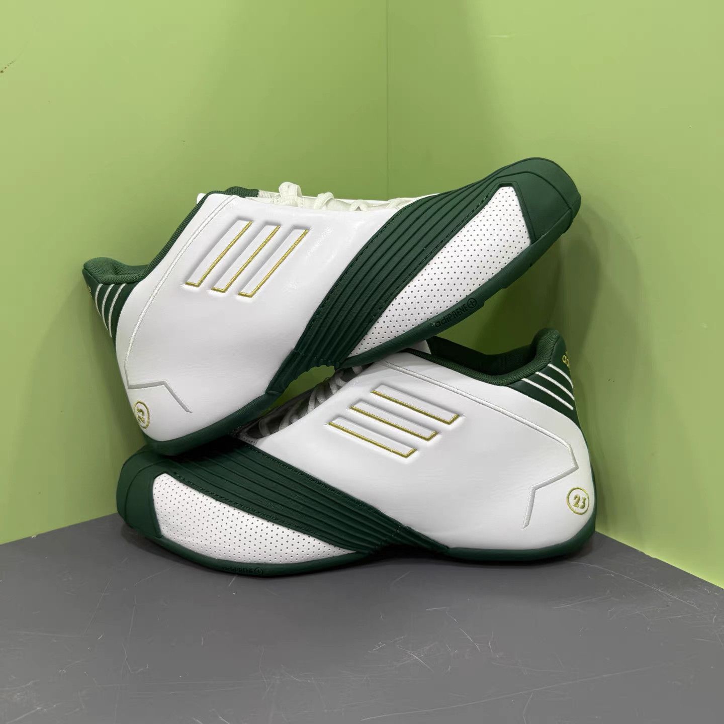 Adidas adidas T-Mac 1 Svsm Basketball Shoes K15 Size US 10 / EU 43 - 4 Thumbnail