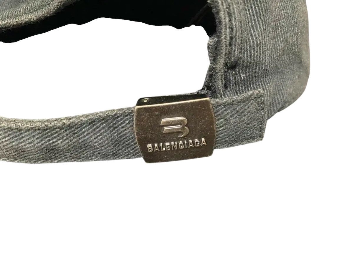 Balenciaga Property Of Balenciaga Ballcap Hat Size ONE SIZE - 4 Thumbnail