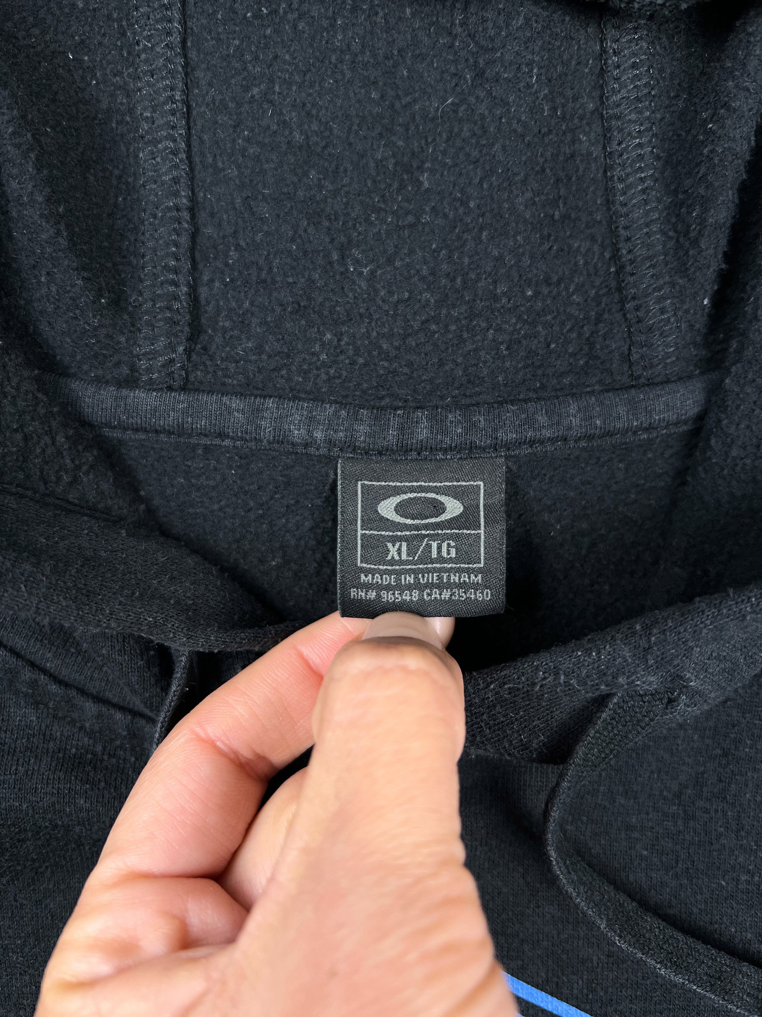 Oakley Oakley XL Hexagon Blue Logo Hoodie Pullover Black Sweatshirt Size US XL / EU 56 / 4 - 12 Thumbnail