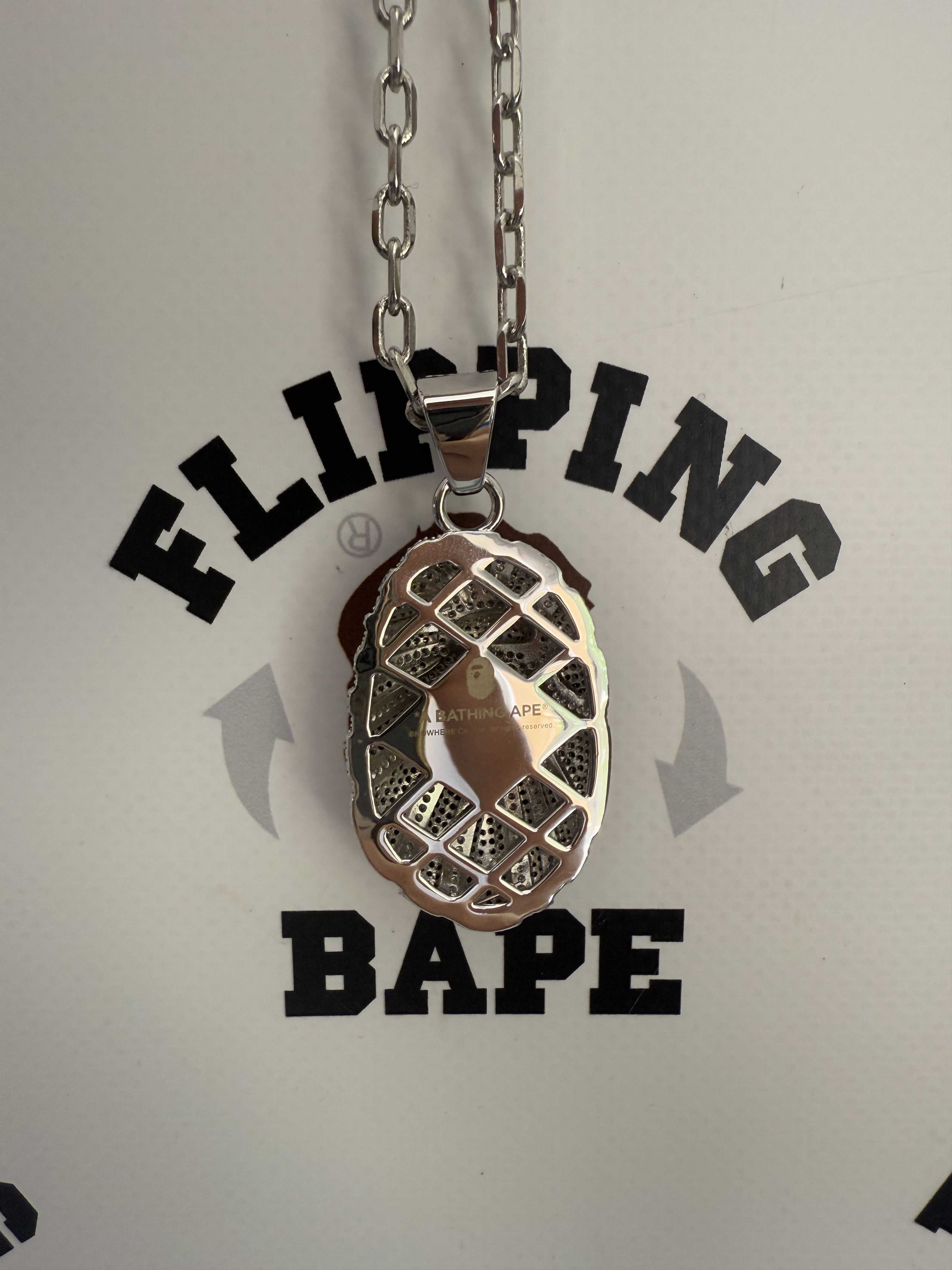 Bape BAPE APE HEAD CRYSTAL STONE NECKLACE Size ONE SIZE - 3 Thumbnail