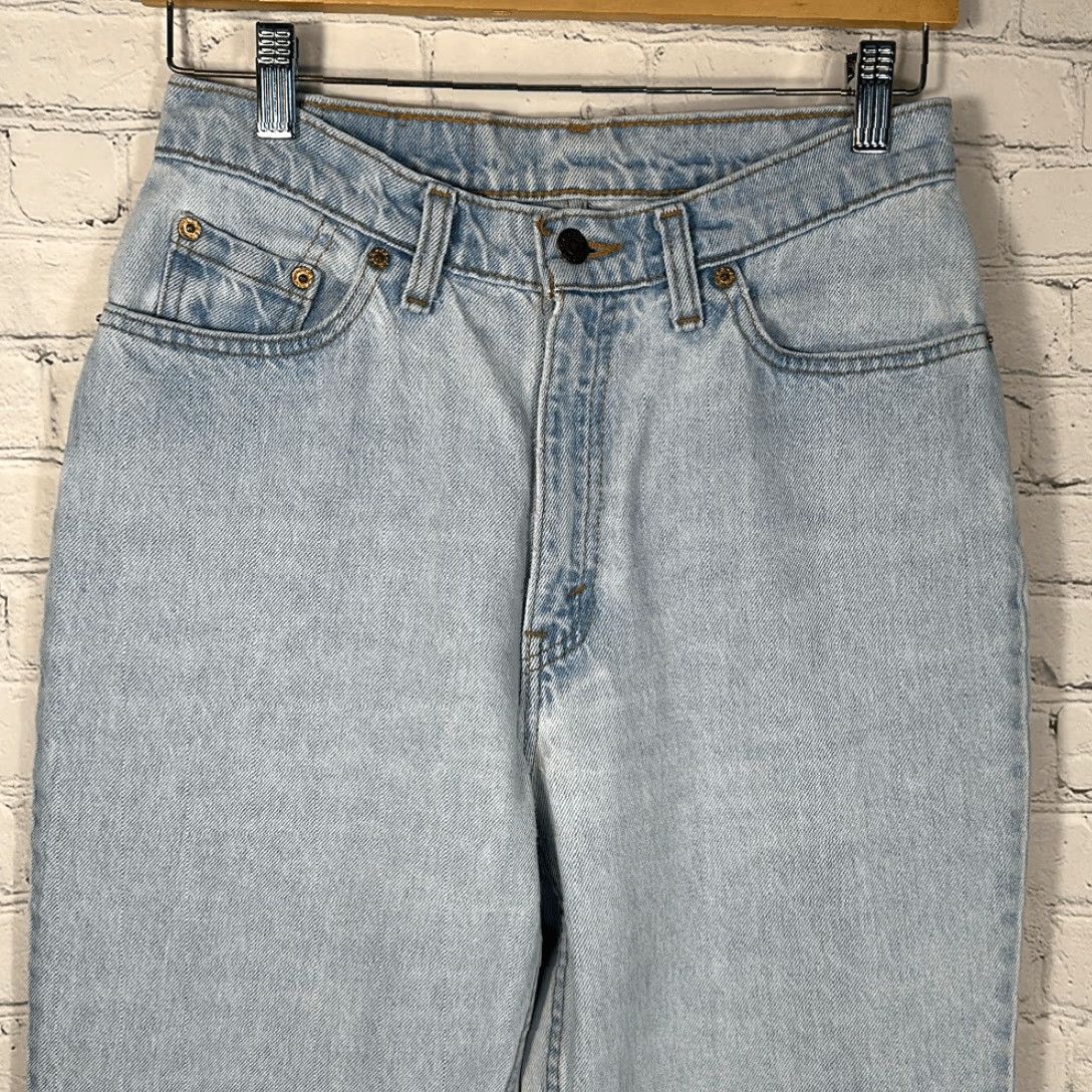 Levi's VINTAGE Levi's 512 Slim Taper Jeans Women Long 33" Light Blue High Waist Mom 90s 11 Long Blue Jeans Womens Jeans Size 30" / US 8 / IT 44 - 2 Thumbnail