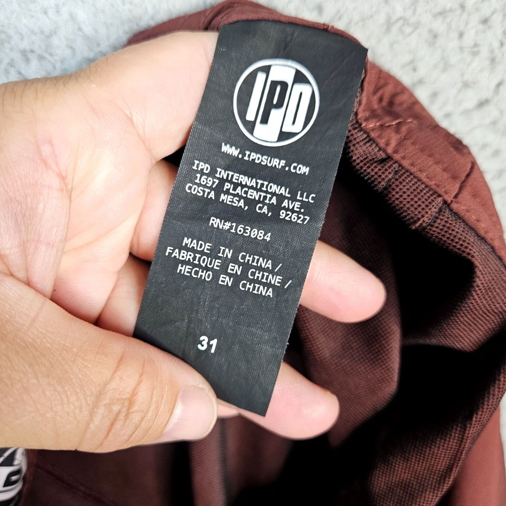 Vintage IPD Surf B100 Fit Men's Dark Red Board Shorts Size 31 Surf Shorts Regular Fit Casual Beach Polyester 31 in Red Mens Size US 31 - 3 Thumbnail