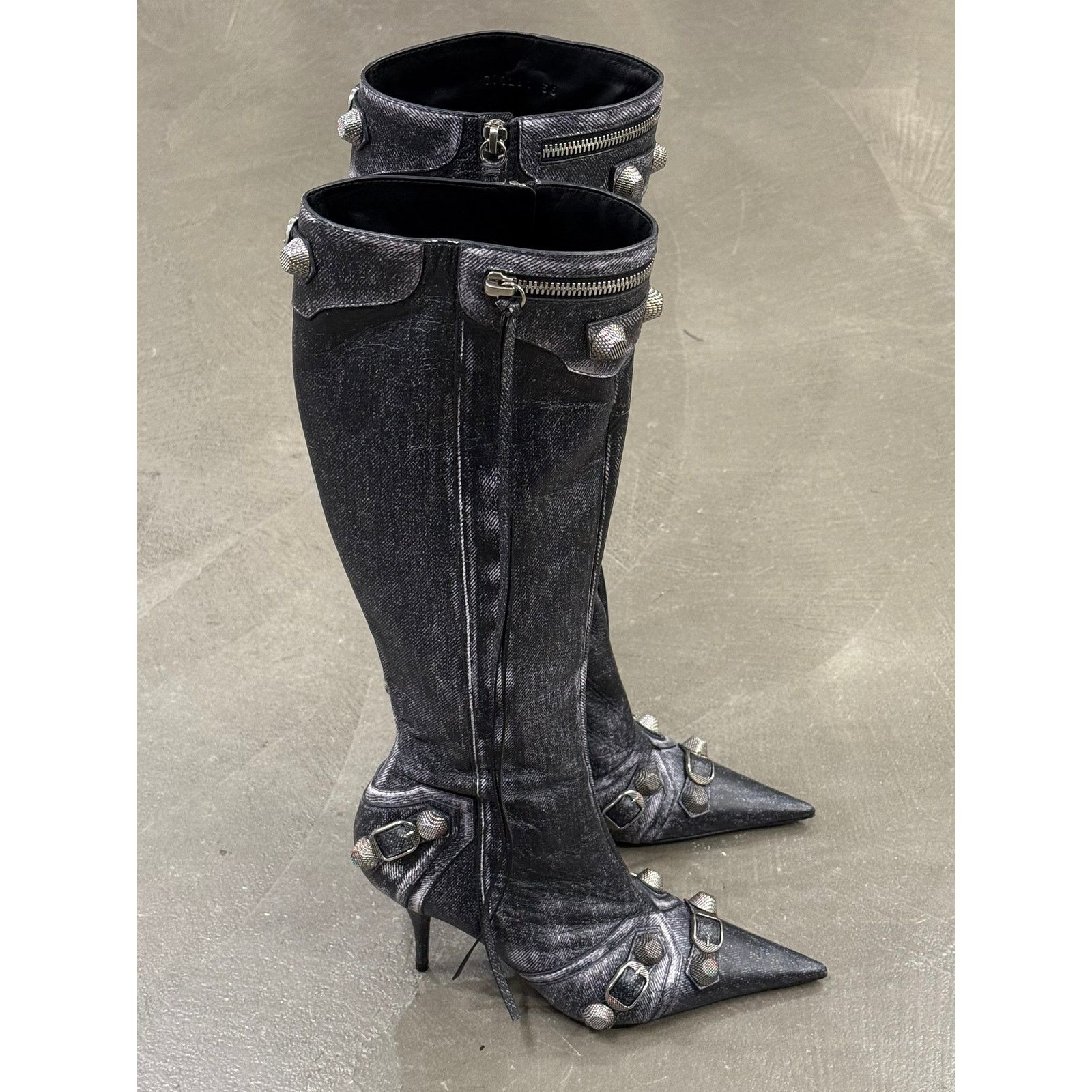 Balenciaga Balenciaga heeled city boots - new Size US 6 / IT 36 - 3 Thumbnail