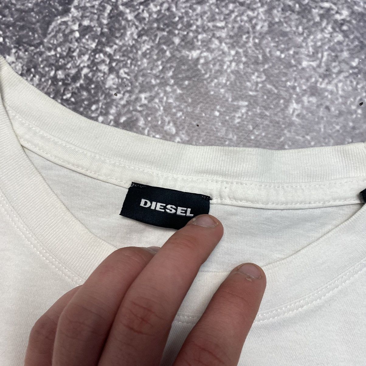Diesel Designer Diesel Music Big graphic logo luxury tee Size US L / EU 52-54 / 3 - 9 Thumbnail