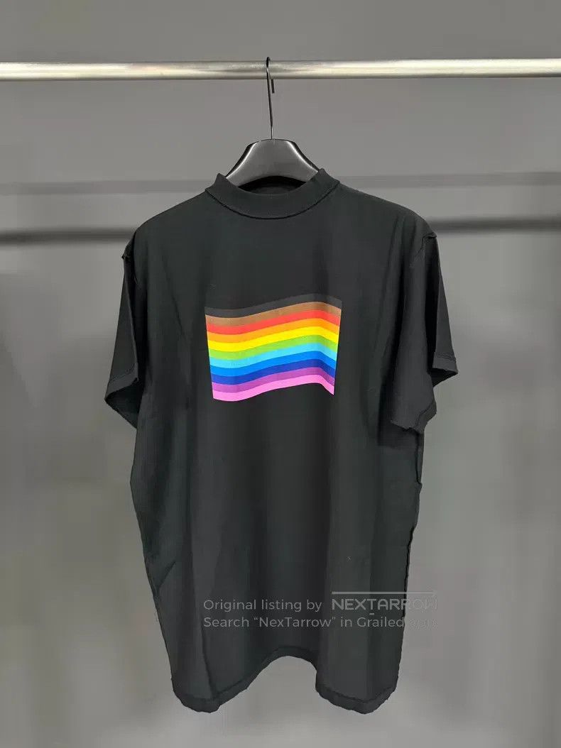 Balenciaga Balenciaga Striped Multicolor Round Neck Short Sleeve Drop Size US S / EU 44-46 / 1 - 1 Thumbnail