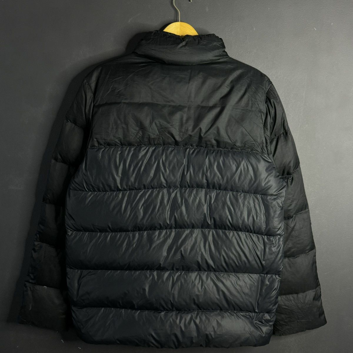 Nike Vintage Nike Puffer Jacket Size US M / EU 48-50 / 2 - 3 Thumbnail