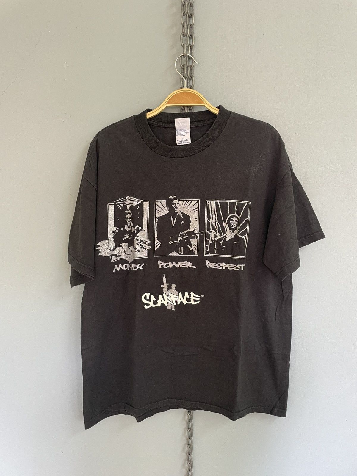 Vintage Vintage Y2K Scarface money power respect promo movie t shirt Size US L / EU 52-54 / 3 - 1 Thumbnail