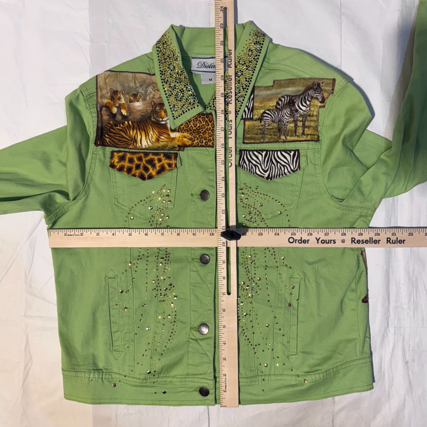 Denime VINTAGE Distinct Distinct Green Tiger Zebra Denim Jean Jacket M Rhinestones Bling Safari Zoo Jacket Shorts? Size 32" / US 10 / IT 46 - 5 Thumbnail