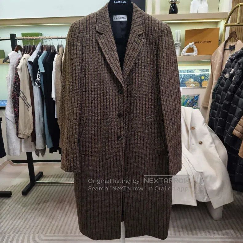 Balenciaga Balenciaga Brown and Black Striped Wool Coat Size XXS / US 00 / IT 34 - 1 Thumbnail