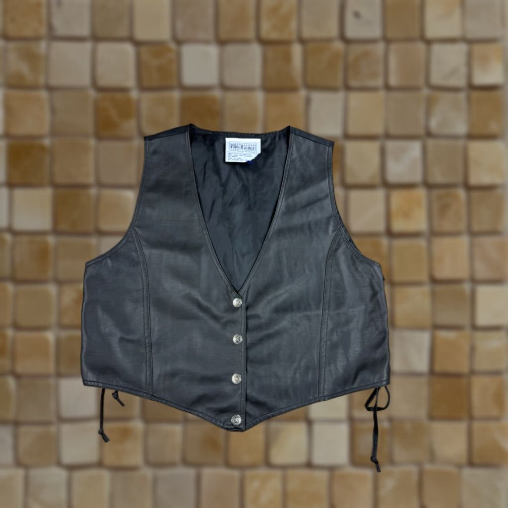 Vintage Plus Factor Vest Black Faux Leather Western Moto Biker 20W Plus Women Size 20W Vest Size 3XL / US 20-22 - 1 Thumbnail