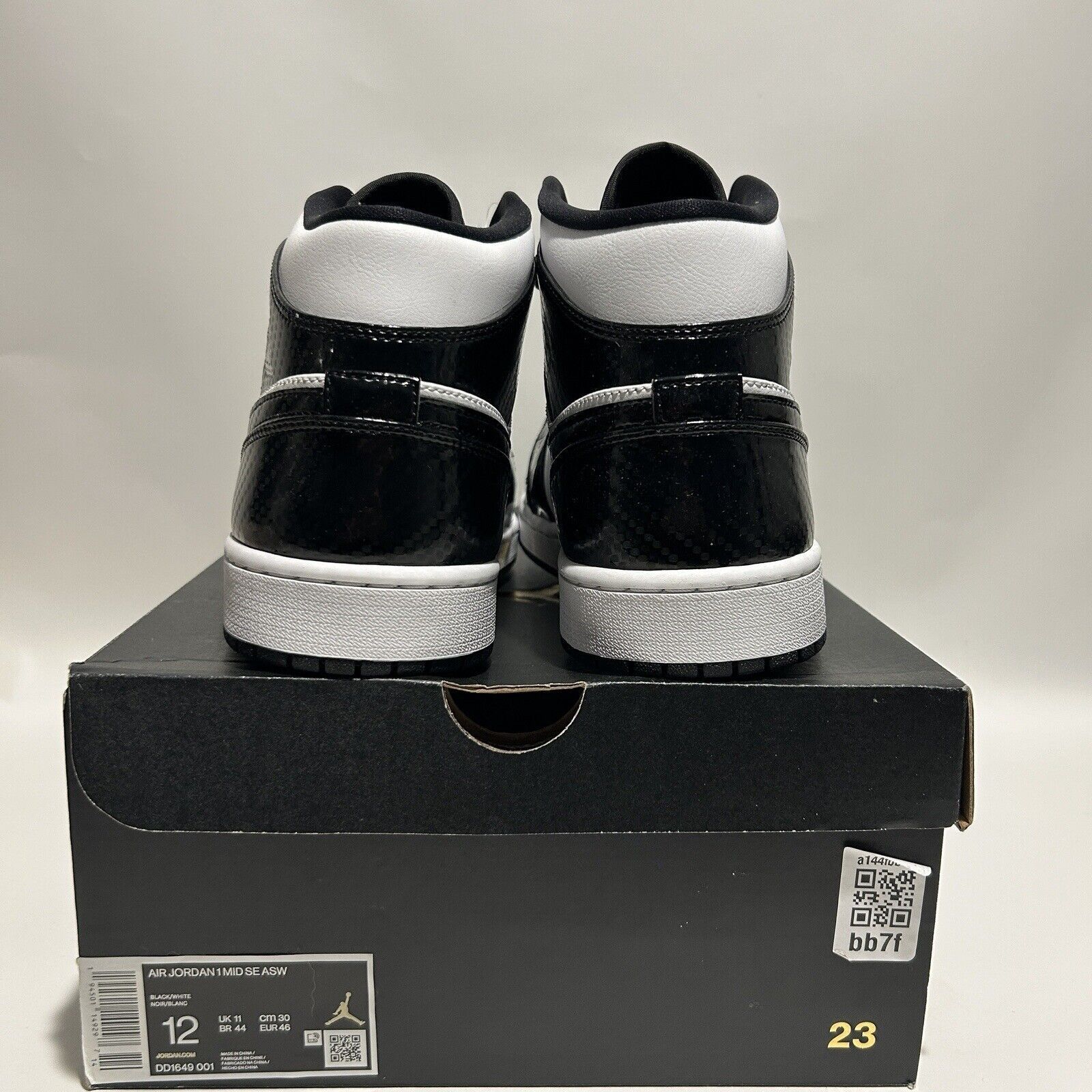 Nike Nike Air Jordan 1 Retro Mid SE “All-Star/Carbon Fiber” 2024 Size US 12 / EU 45 - 4 Thumbnail