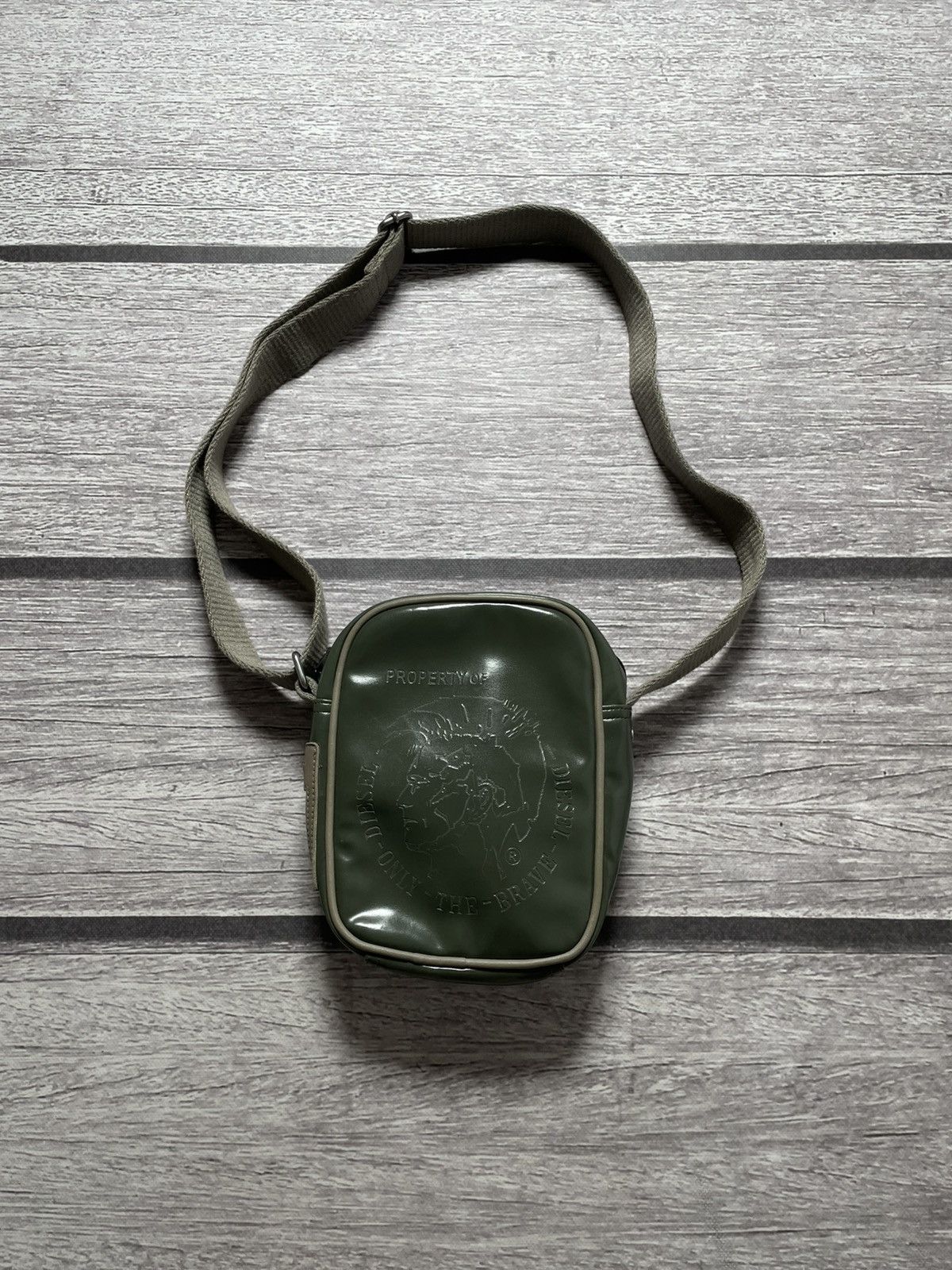 バッグ diesel grunge military shoulder bag y2k Diesel Men Camouflage Shoulder Hand Bag Y2K Grunge Luxury Stylish