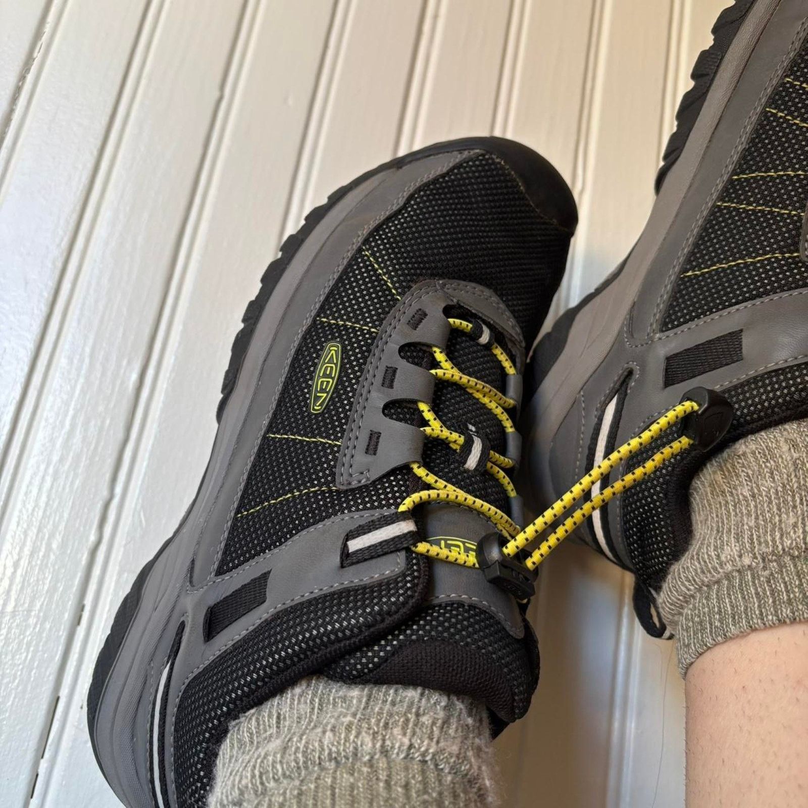KEEN Keen Hiking Shoes Men's 5 Women's 6.5 Gorpcore Outdoors Size US 5 / EU 37 - 5 Thumbnail