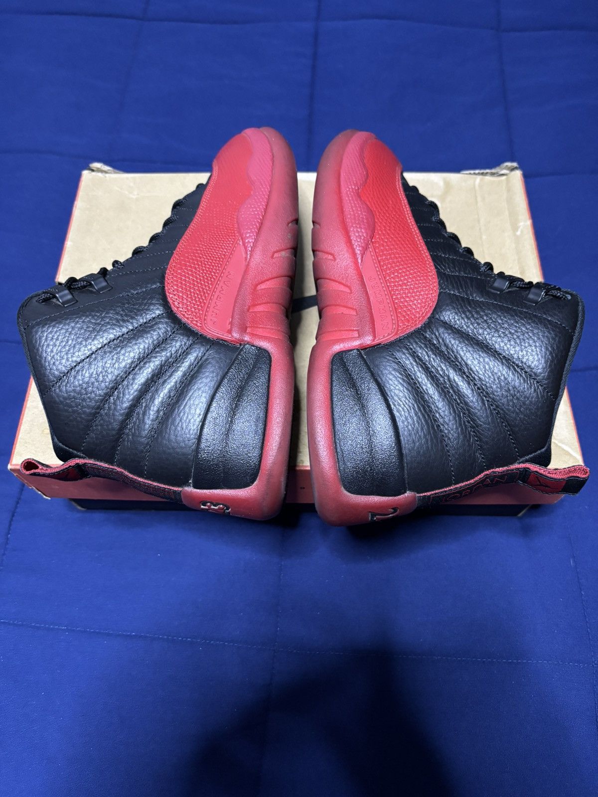 Jordan Brand Jordan 12 Retro Flu Game 2025 Size 9.5 Size US 9.5 / EU 42-43 - 2 Thumbnail