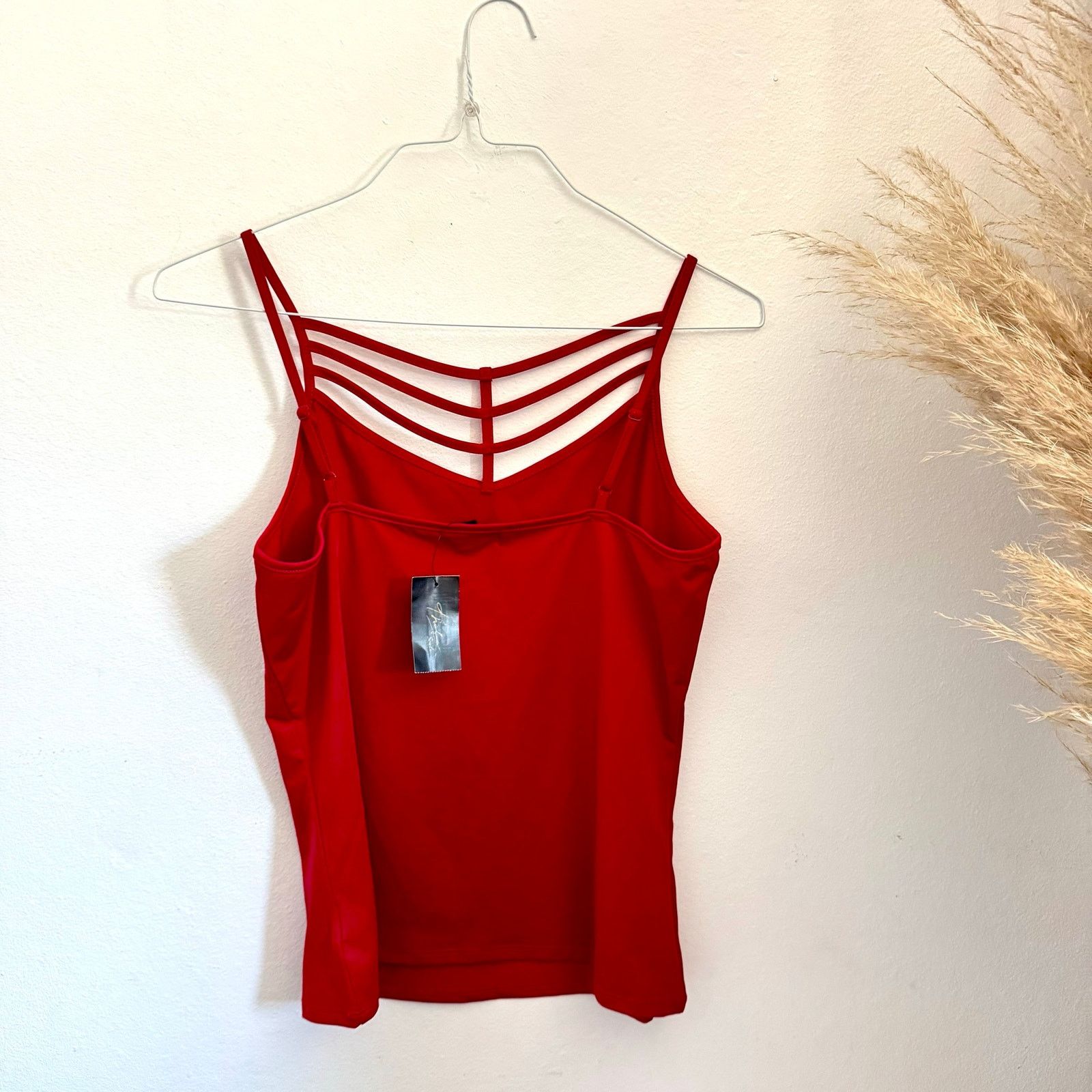 Vintage NEW VINTAGE Red Strappy Cutout Front $68 Tank Top Blouse M Size M / US 6-8 / IT 42-44 - 5 Thumbnail