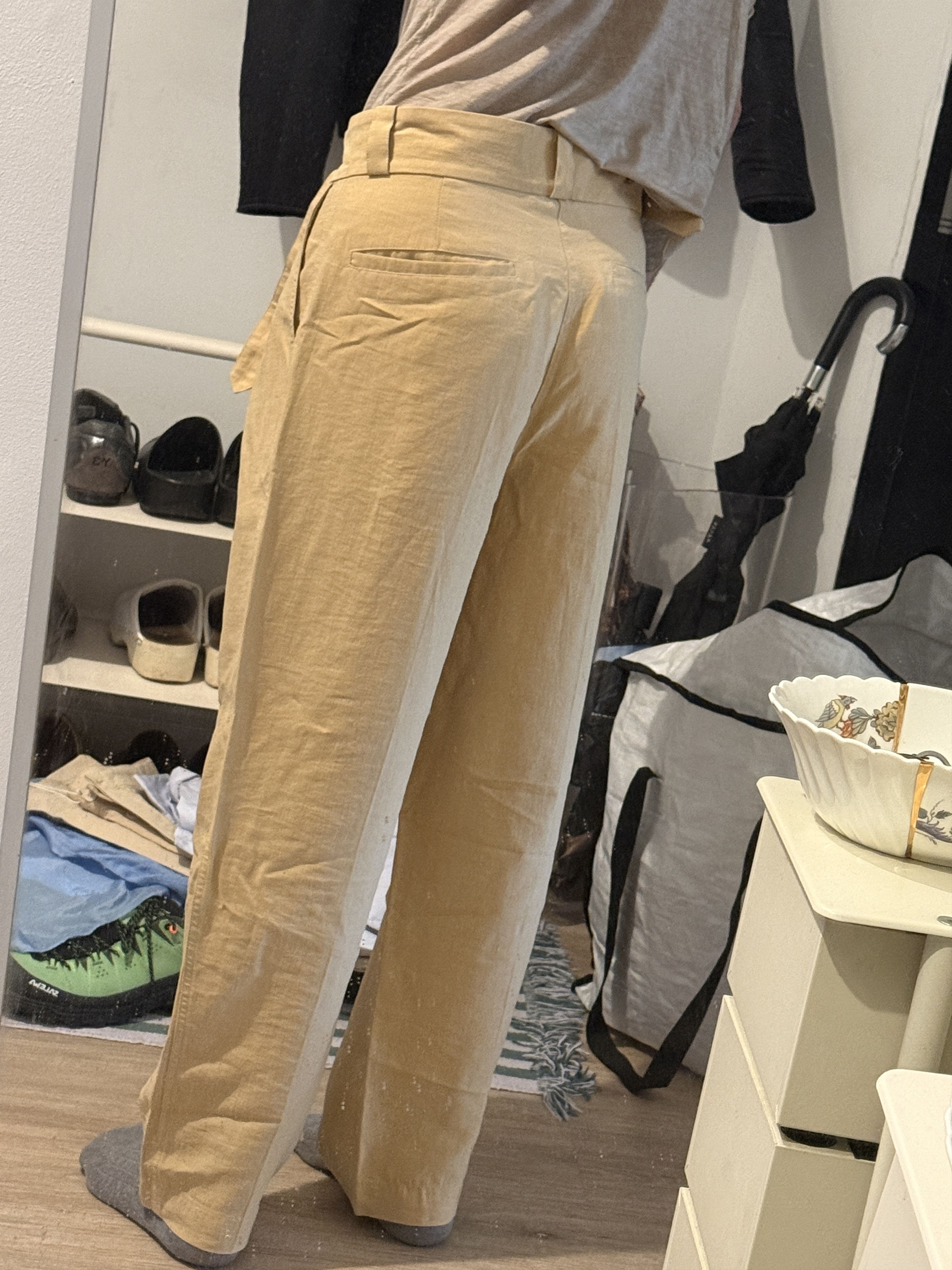 Nanushka spring/summer tan pants Size US 32 / EU 48 - 2 Thumbnail