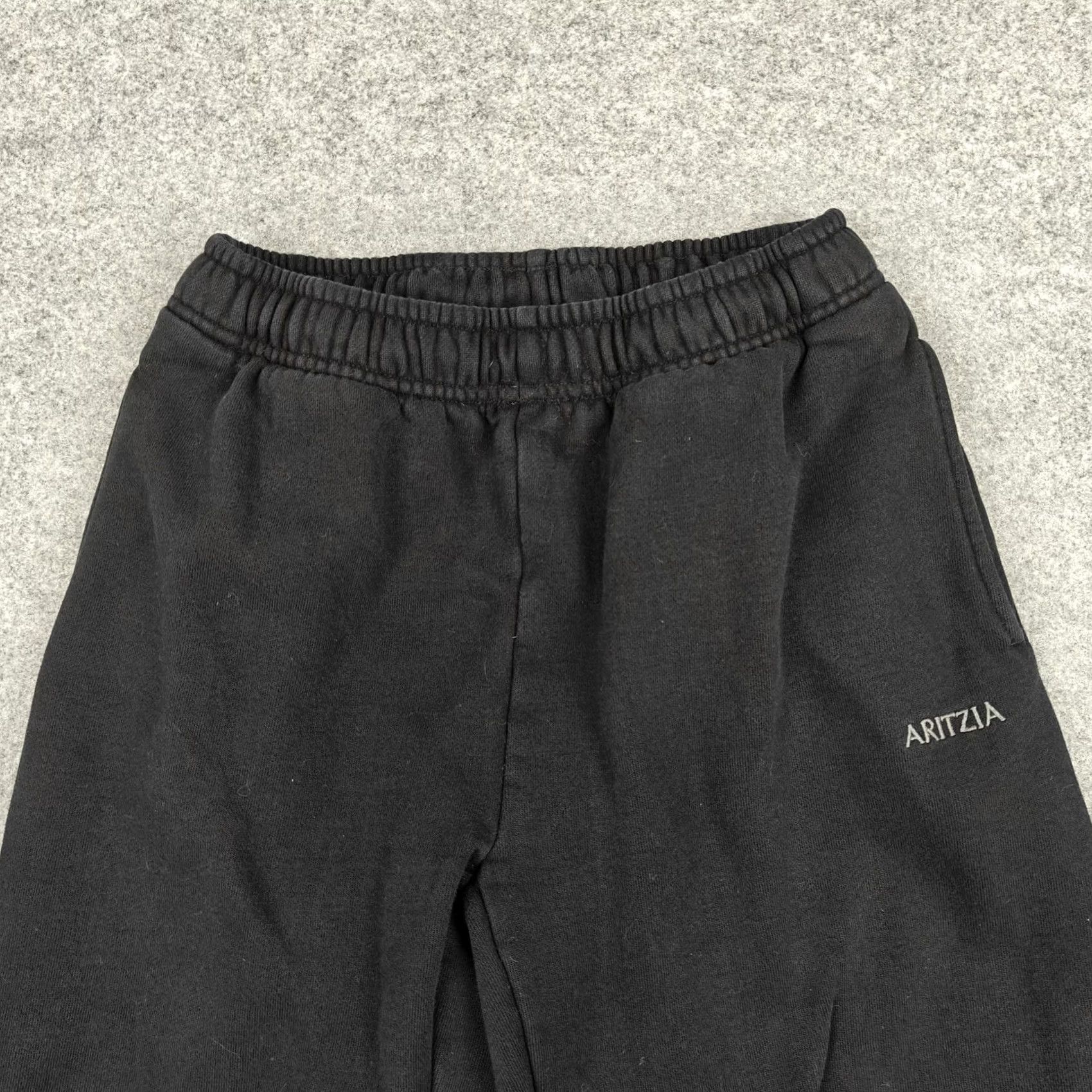 Aritzia Aritzia Sweatpants Womens 2XS Black Sweatfleece Mega Fit Cozy Fleece Joggers Size 24" / US 00 / IT 34 - 2 Thumbnail