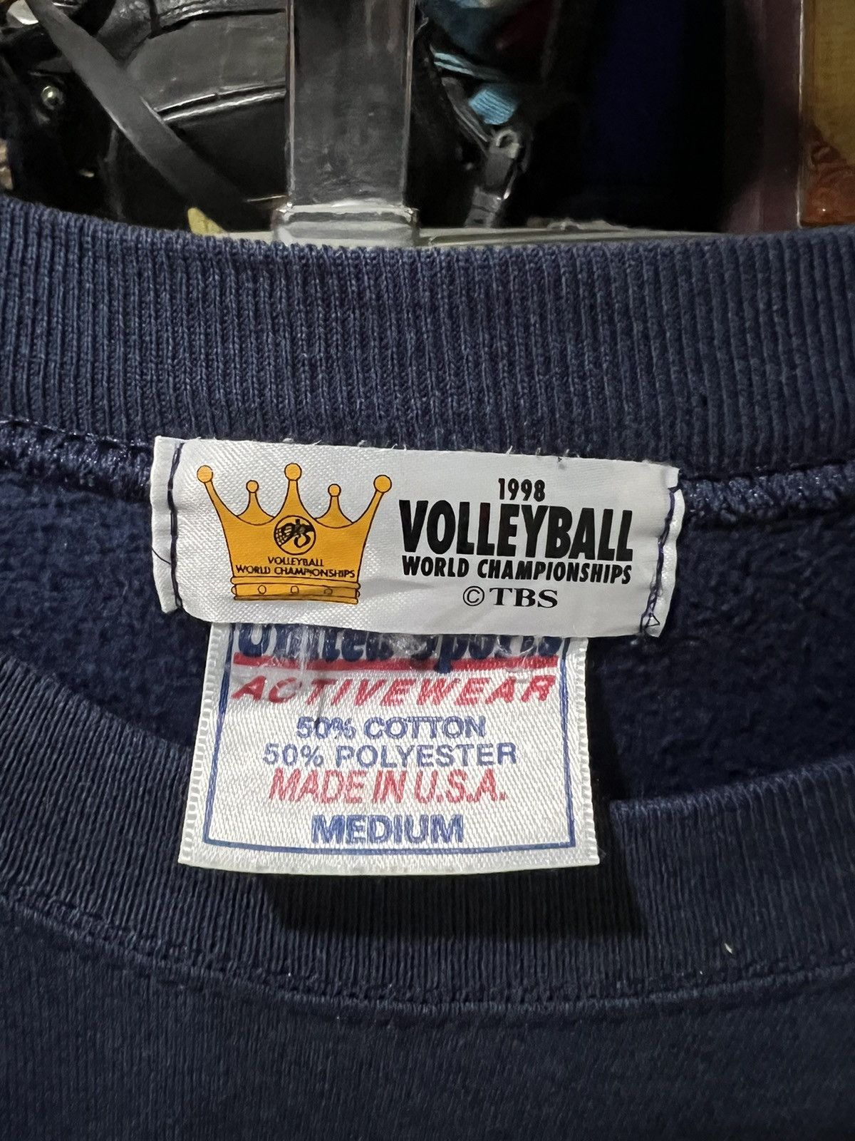 Vintage 🔥Vintage 98 Volleyball World Champions Crewneck Sweatshirt Size US M / EU 48-50 / 2 - 13 Thumbnail