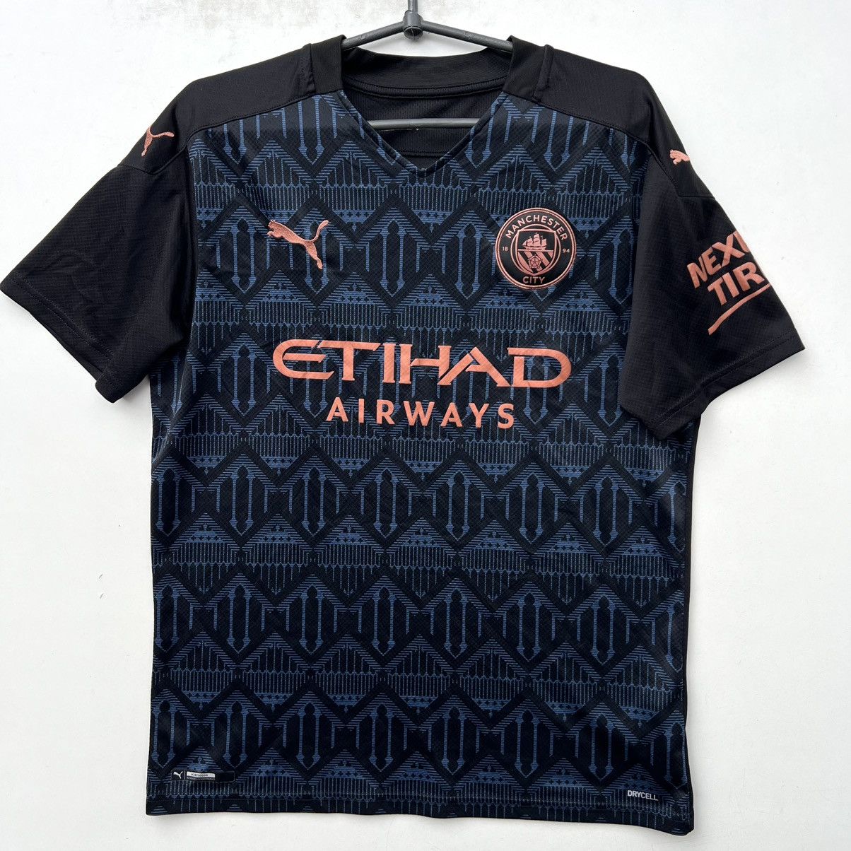 Puma 2020-2021 Manchester City soccer jersey football shirt puma Size US M / EU 48-50 / 2 - 1 Thumbnail