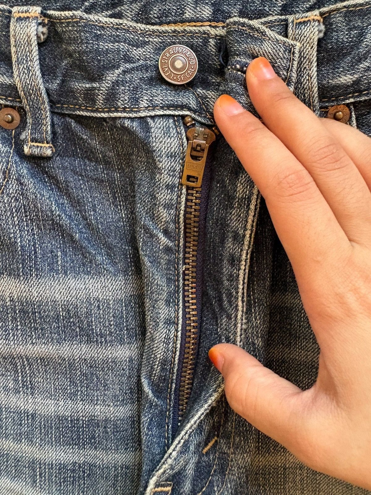 LVC × Levi's × Levi's Vintage Clothing Vintage 90s Levis 510 Mud Wash Distressed Rip Baggy Jeans Size US 30 / EU 46 - 3 Thumbnail
